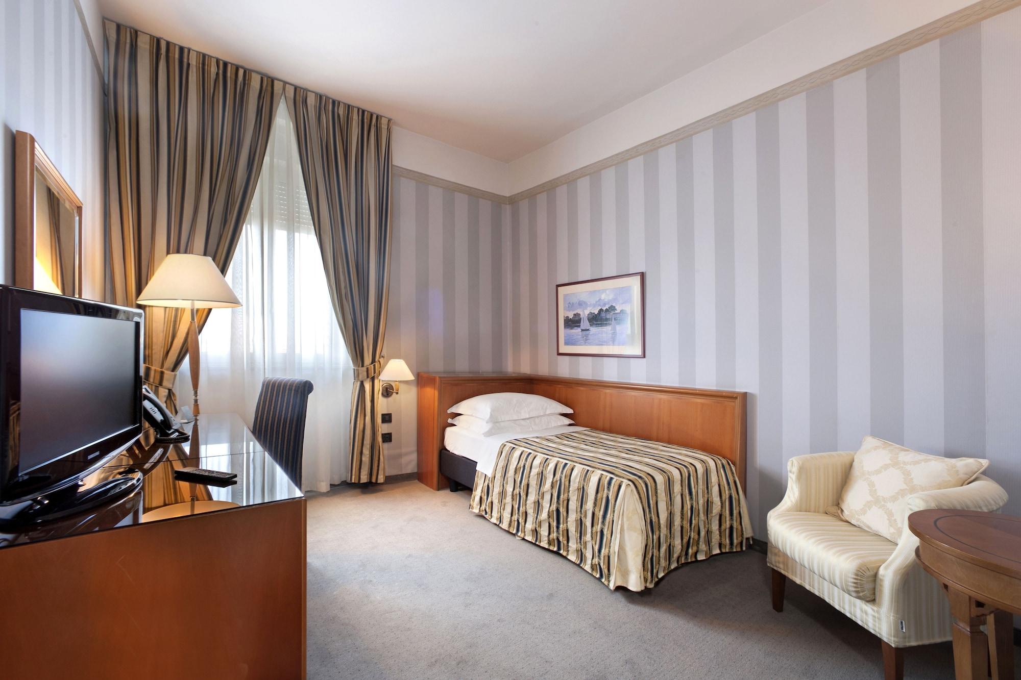 Grand Hotel Bonavia Rijeka Luaran gambar
